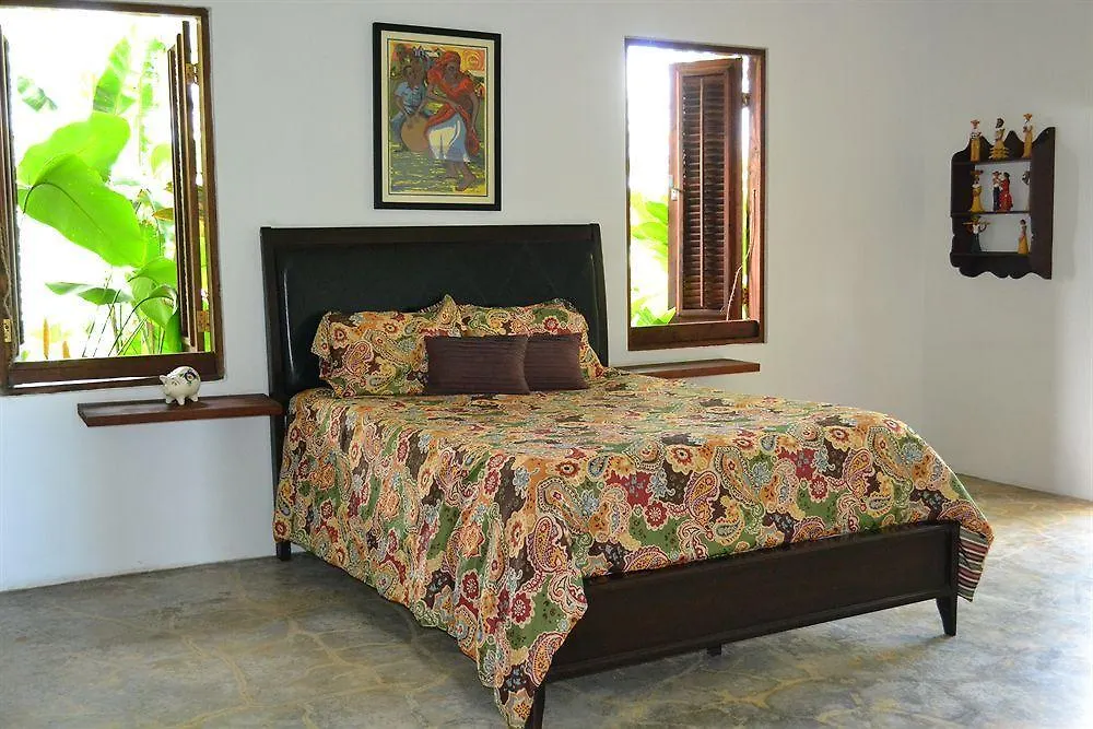 מלון פחרדו El Hotelito At The Rainforest Experience Farm